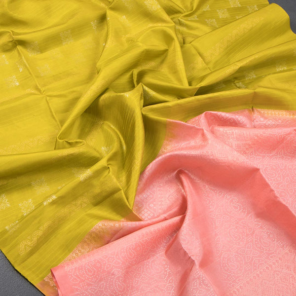 Mustard Borderless Soft Silk Saree With Floral Zig Zag Design In Gold And Silver Zari