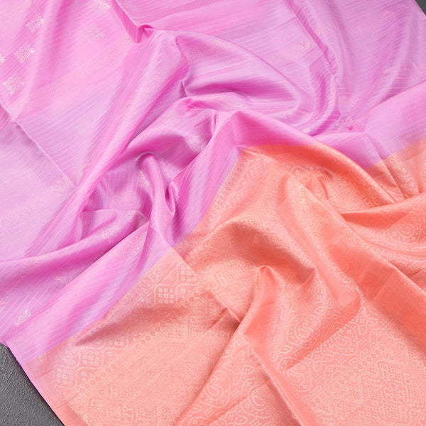 Light Pink Borderless Soft Silk Saree With Floral Zig Zag Design In Gold And Silver Zari