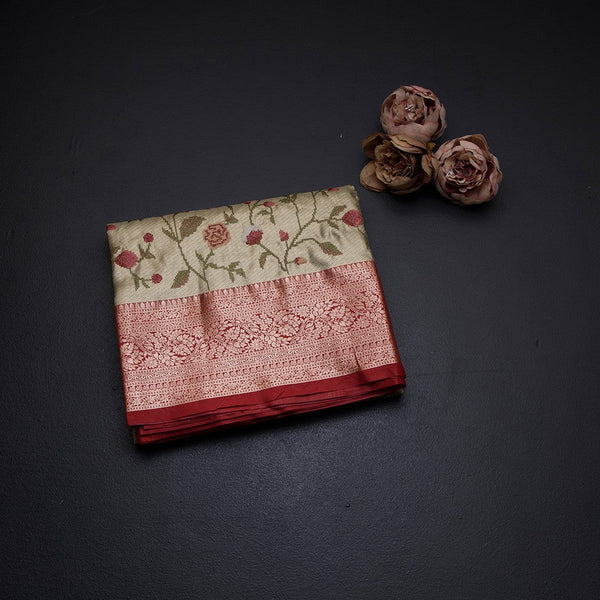 Fancy Silk Green Stylish Thread Work Saree With Zari Border 02