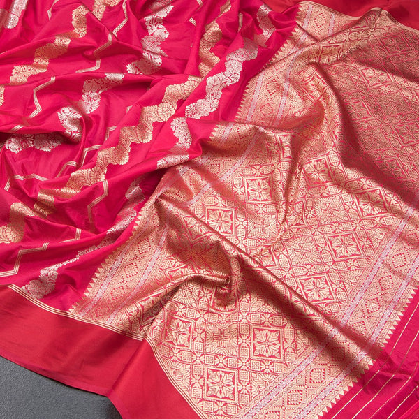 Mashru Silk Reddish Pink Zari Worked Saree