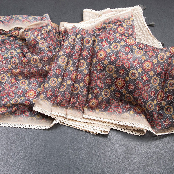 Semi Linen Grey Printed Saree 05