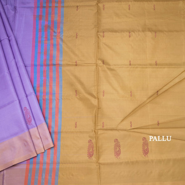 Vaazhai Naar Lavender Saree With Thread Buttas And Contrast Pallu
