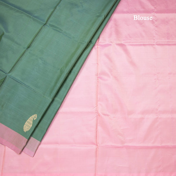 Vaazhai Naar Mehandi Green Saree With Thread Buttas And Contrast Pallu
