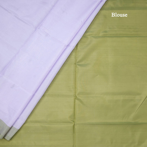 Vaazhai Naar Light Lavender Saree With Thread Buttas And Contrast Pallu