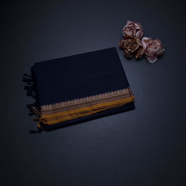Chettinad Cotton Navy Blue Plain Saree With Thread Border