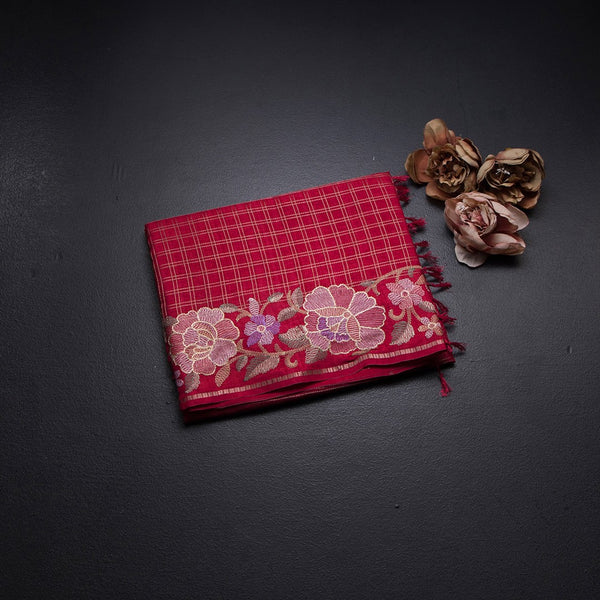 Raw Silk Red Zari Checked Saree And Floral Thread Border