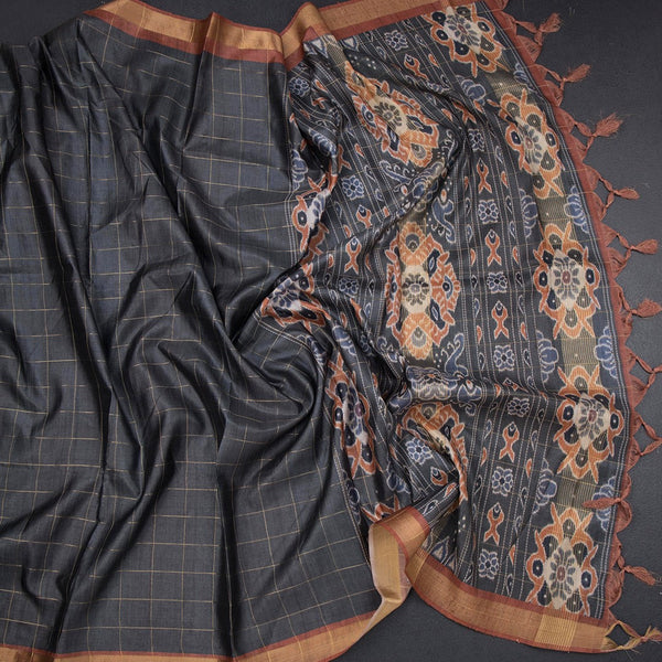 Raw Silk Grey Zari Checked Saree And Zari Border