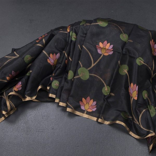 Silk Cotton Black Borderless Thread Work Saree In Floral Creeper Design