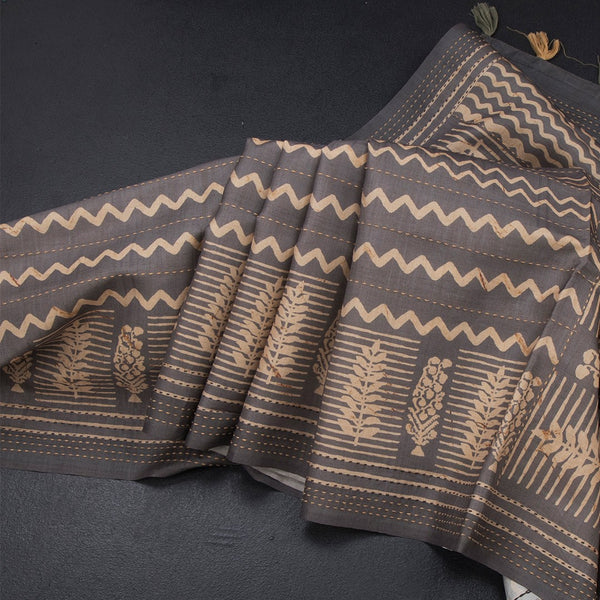 Raw Silk Grey Zig Zag Printed Saree