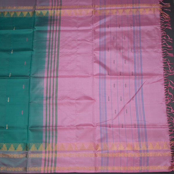 Vaazhai Naar Green Saree With Thread Buttas And Contrast Pallu