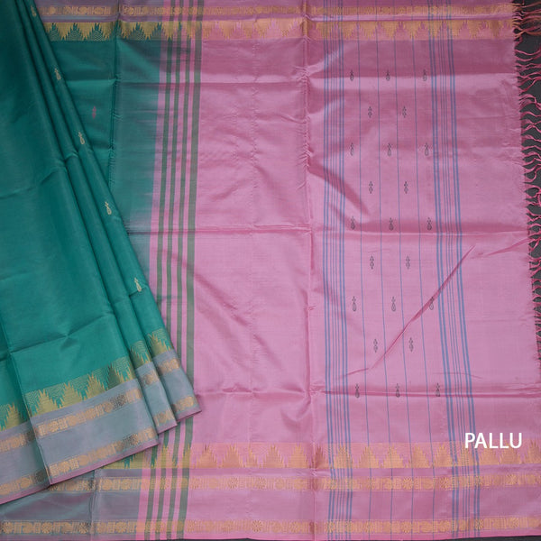 Vaazhai Naar Green Saree With Thread Buttas And Contrast Pallu