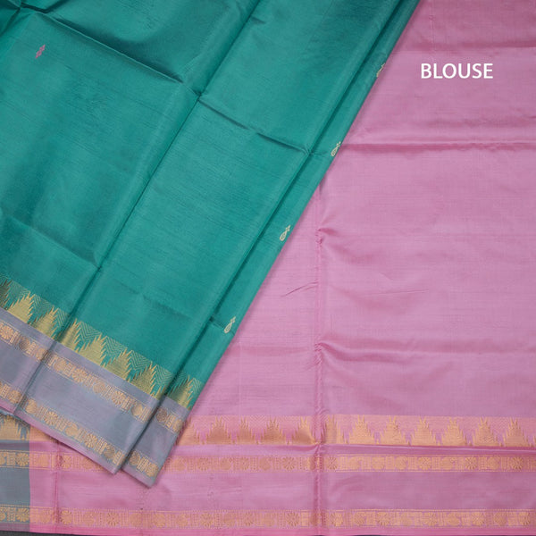 Vaazhai Naar Green Saree With Thread Buttas And Contrast Pallu