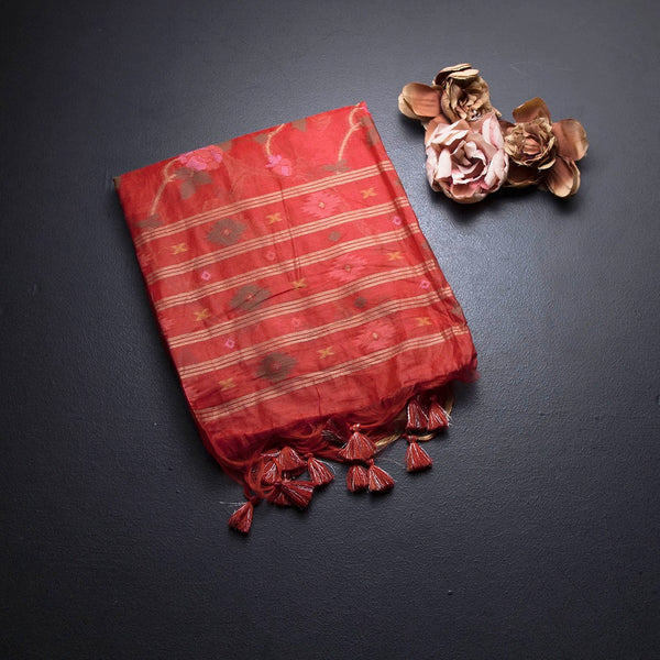 Silk Cotton Red Floral Thread Work Saree 02