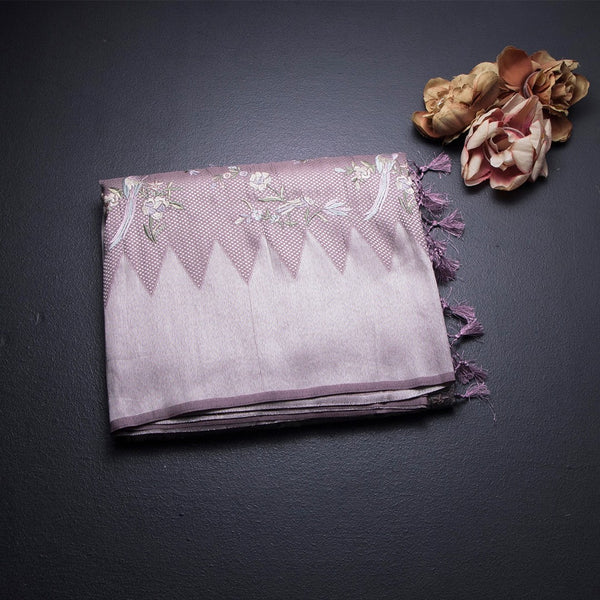 Banaras Lavender Zari With Thread Work Saree 02