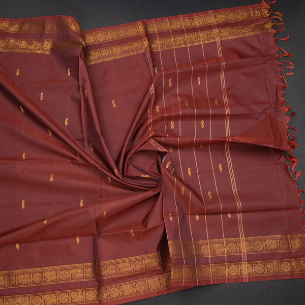 KSRTSR42104-5-Vaazhai-Naar-Rust-Brown-Saree-With-Thread-Buttas-And-Contrast-Pallu-crush