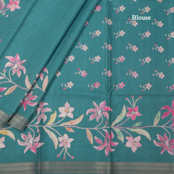 KSRTSR42168-4-Semi-Raw-Silk-Teal-Blue-Printed-Saree-With-Floral-Creeper-Design-blouse