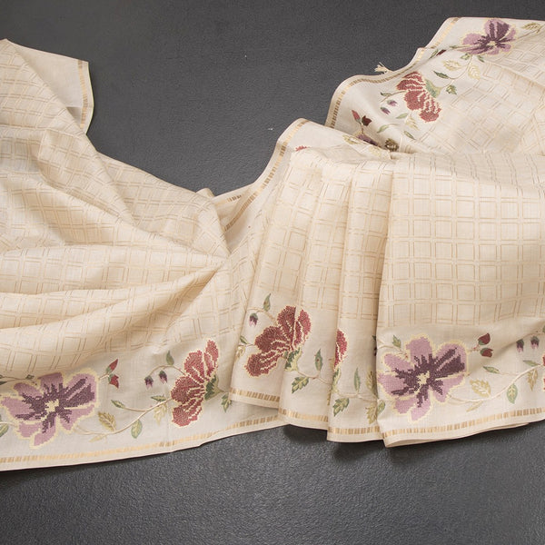 KSRTSR42214-Raw-Silk-Cream-Zari-Checked-Saree-And-Floral-Thread-Border-main