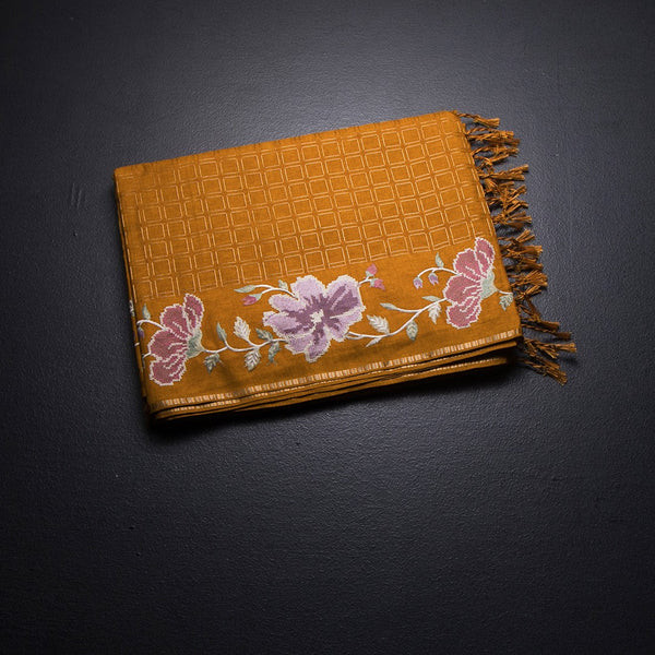 KSRTSR42221-1-Raw-Silk-Mustard-Yellow-Zari-Checked-Saree-And-Floral-Thread-Border-02-fold