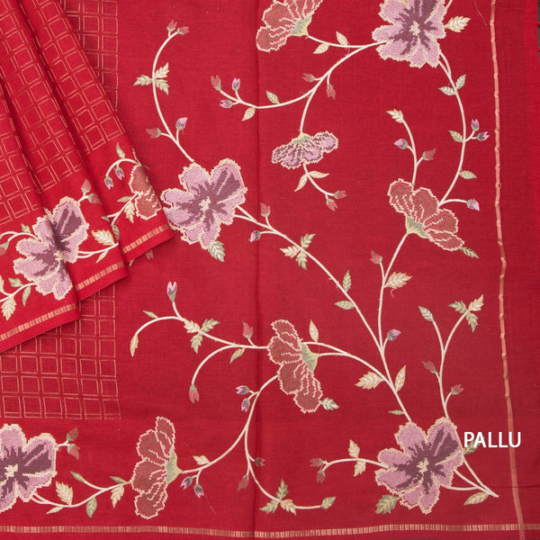 KSRTSR42222-3-Raw-Silk-Red-Zari-Checked-Saree-And-Floral-Thread-Border-02-pallu