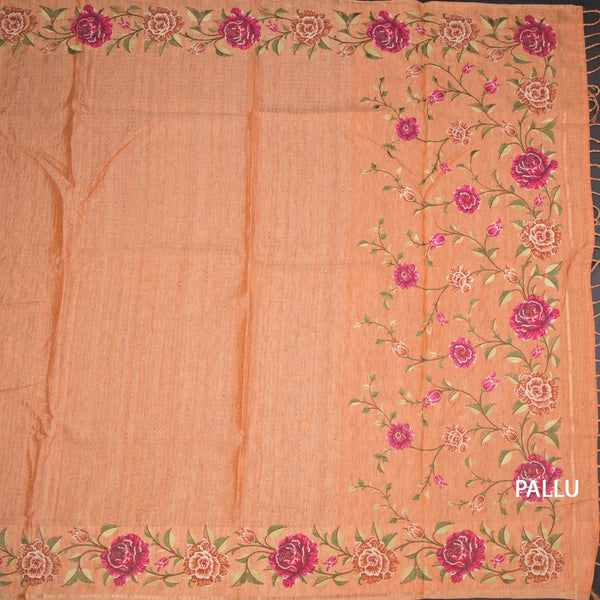 KSRTSR42288-2-Raw-Silk-Coral-Orange-Saree-With-Zari-Stripes-And-Floral-Thread-Border-pallu