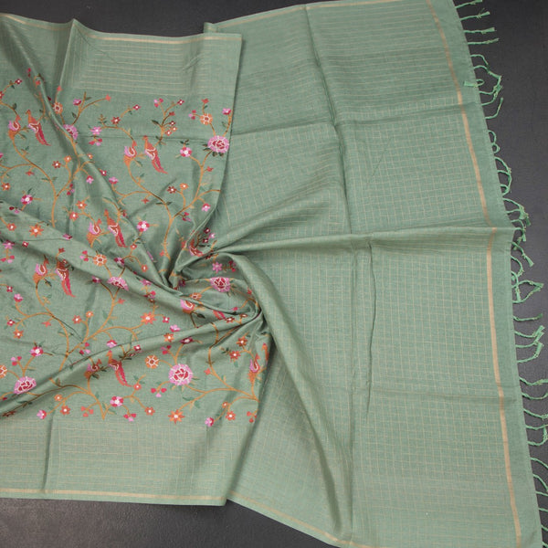 KSRTSR42310-4-Raw-Silk-Pista-Green-Thread-Work-Saree-With-Birds-Design-03-crush
