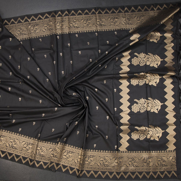 KSRTSR42448-4-Raw-Silk-Black-Zari-Worked-Saree-crush