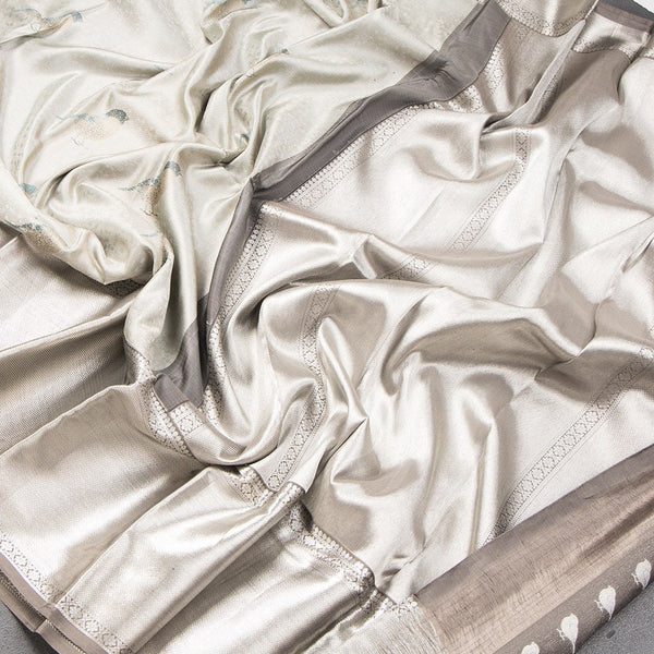 Silver Bird Inspired Silk Saree With Kanchi Border