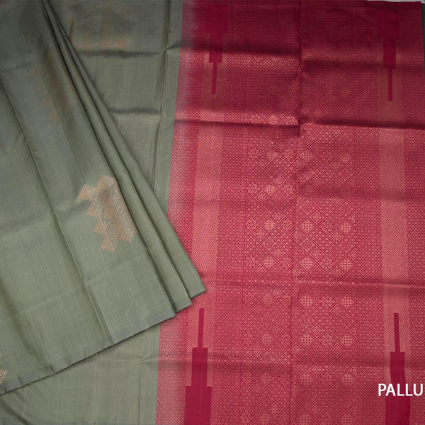 Sage Green Borderless Soft Silk Saree With Contrast Pallu