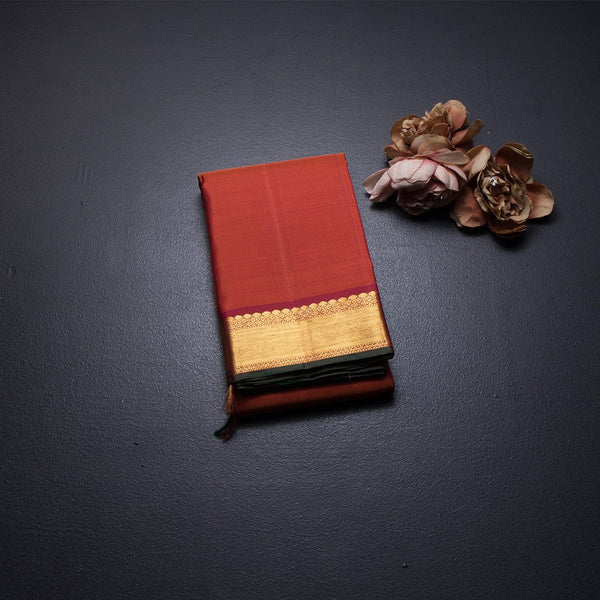 Shot Colour Silk Saree And Temple Design On Pallu