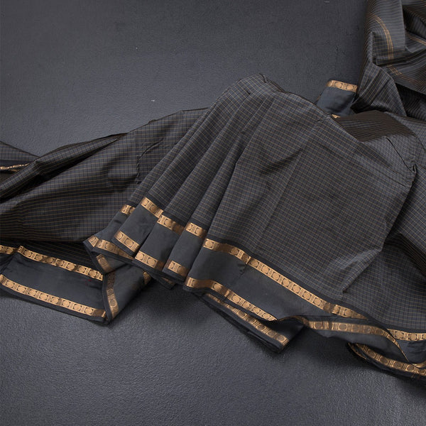 Semi Silk Grey Checked Silk Saree And Rettapet Border