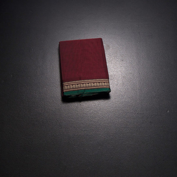 KSSRSSR42423-1-Dharwad-Cotton-Maroon-Plain-Saree-And-Thread-Border-02-fold
