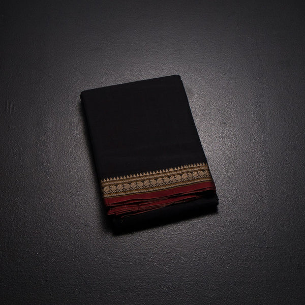 KSSRSSR42440-1-Dharwad-Cotton-Black-Plain-Saree-And-Thread-Border-03-fold
