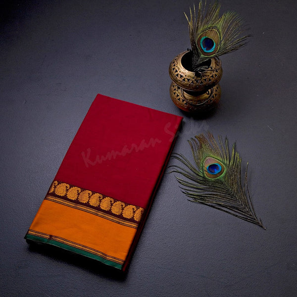 Gadwal Cotton Red Plain Saree