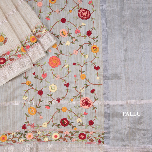 Semi Linen Cream Thread Embroidered Saree 03