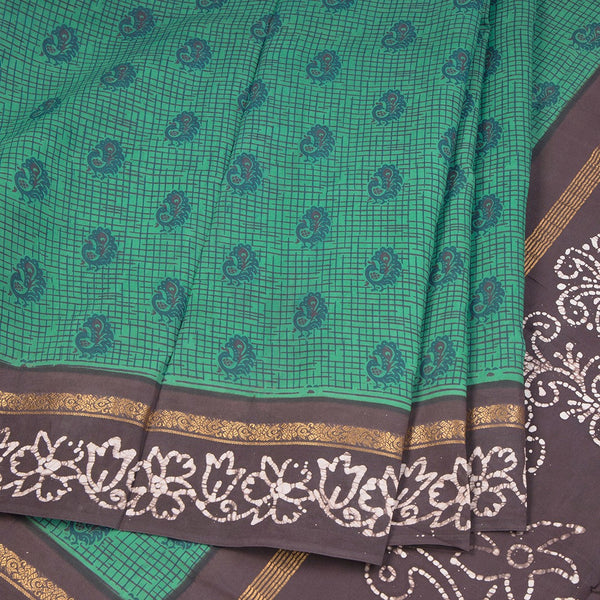 Sungudi Cotton Green Printed Saree Without Blouse 09