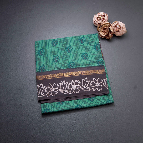 Sungudi Cotton Green Printed Saree Without Blouse 09