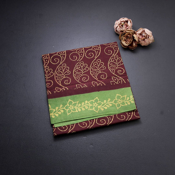 Sungudi Cotton Maroon Printed Saree Without Blouse 09