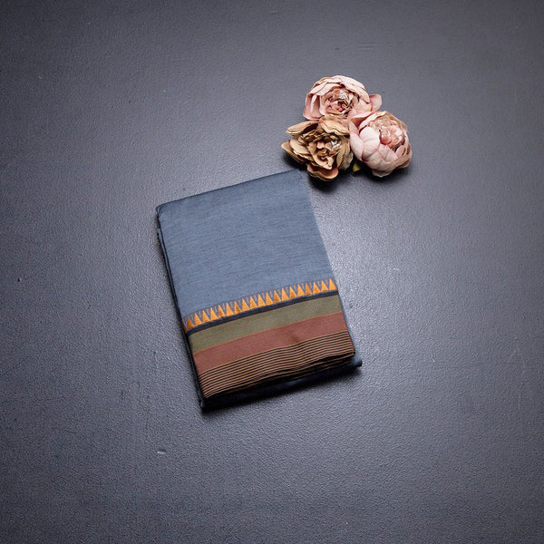 Dharwad Cotton Grey Plain Saree 07
