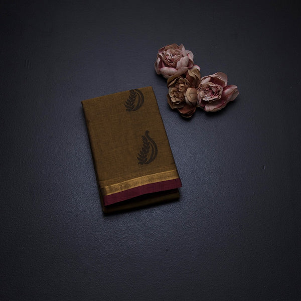 Chettinad Cotton Caramel Brown Thread Work Saree With Contrast Border