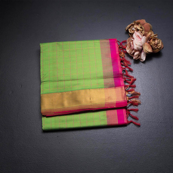 Poly Cotton Parrot Green Thread Checked Saree And Bavanji Border