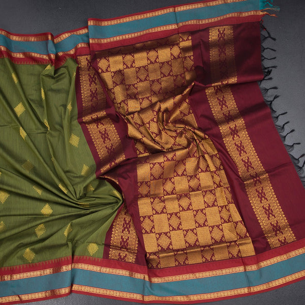 KTSR41999-5-Kalyani-Cotton-Olive-Green-Zari-Worked-Saree-crush