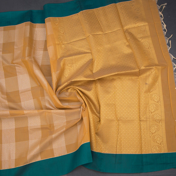 KTSR42071-5-Silk-Cotton-Pastel-Orange-Thread-Work-Saree-crush