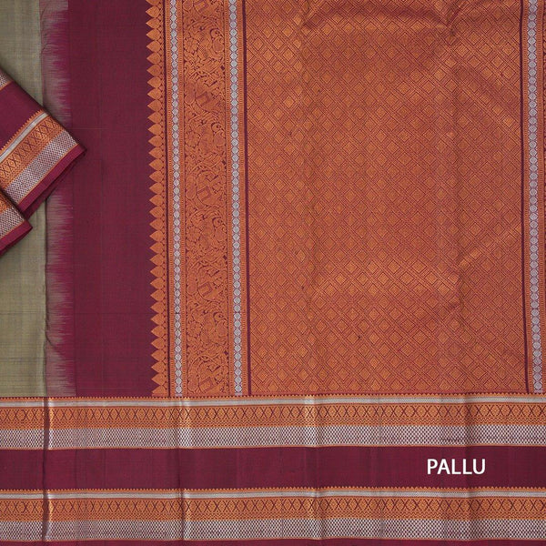 Sage Green Silk Saree With Traditional Thread Border - Kumaran Silks