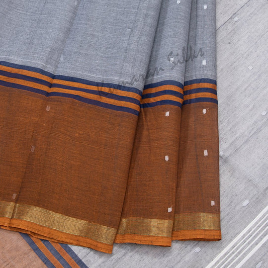 Bengali Cotton Grey Saree With Small Buttas On The Body Without Blouse