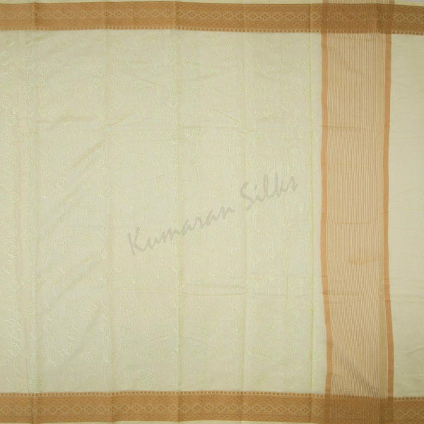 Semi Linen Pista Green Embroidered Saree With Floral Design On The Body - Kumaran Silks