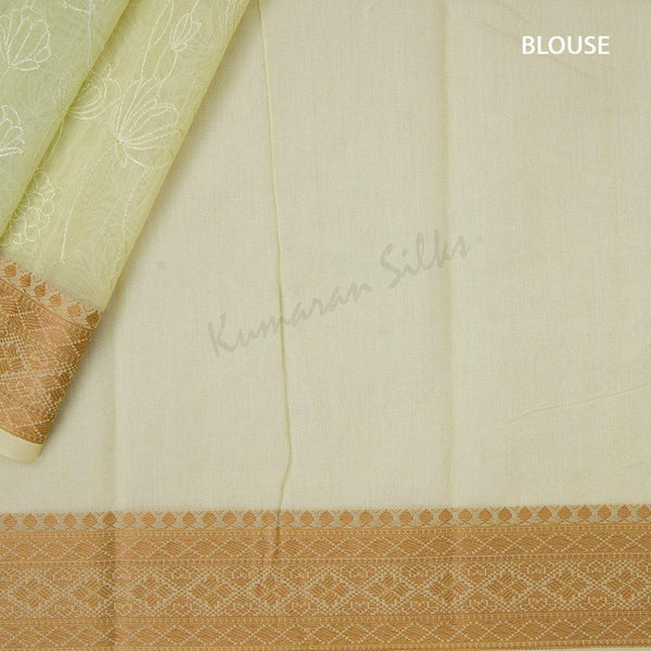 Semi Linen Pista Green Embroidered Saree With Floral Design On The Body - Kumaran Silks