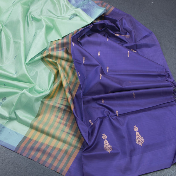 Vaazhai Naar Mint Green Saree With Thread Buttas And Contrast Pallu