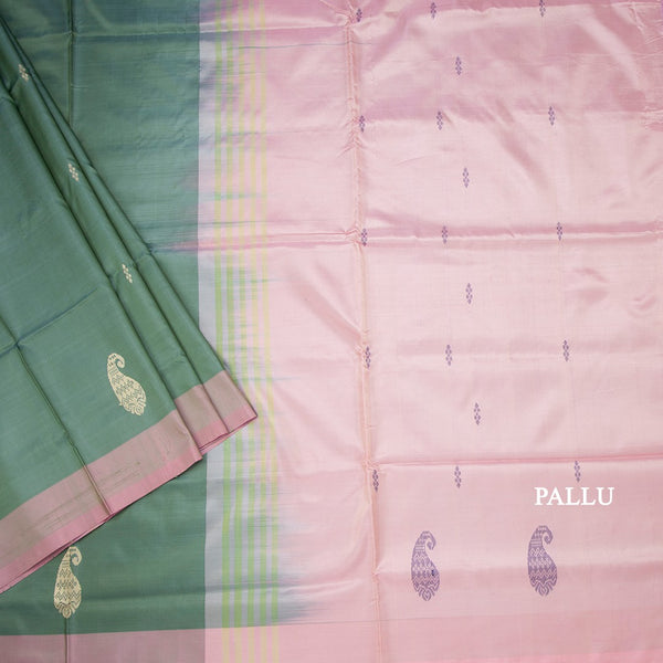 Vaazhai Naar Mehandi Green Saree With Thread Buttas And Contrast Pallu 02