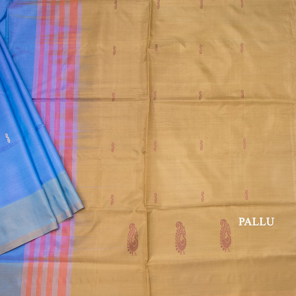 Vaazhai Naar Shot Colour Saree With Thread Buttas And Contrast Pallu 03