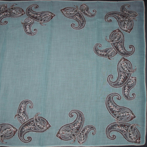 Linen Sea Green Borderless Thread Work Saree With Paisley Design